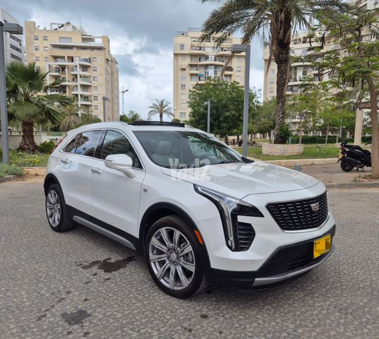 מודעת רכב קאדילק XT4