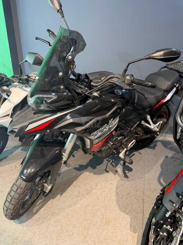 מודעת רכב בנלי TRK251