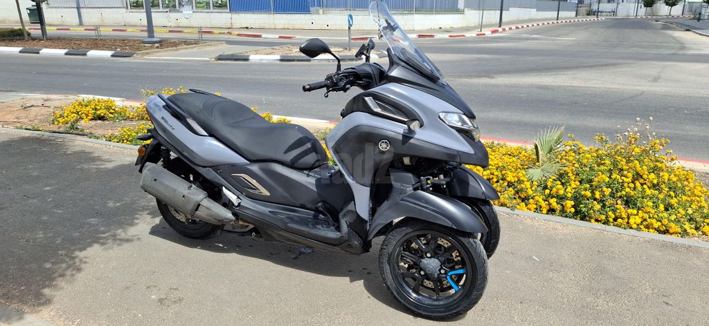 מודעת רכב ימאהה טריסיטי 300