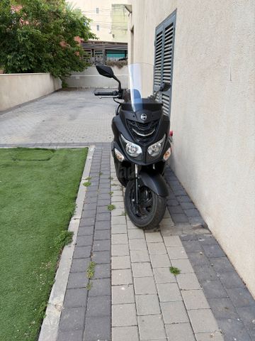 מודעת רכב סאן יאנג ג'וי רייד 125