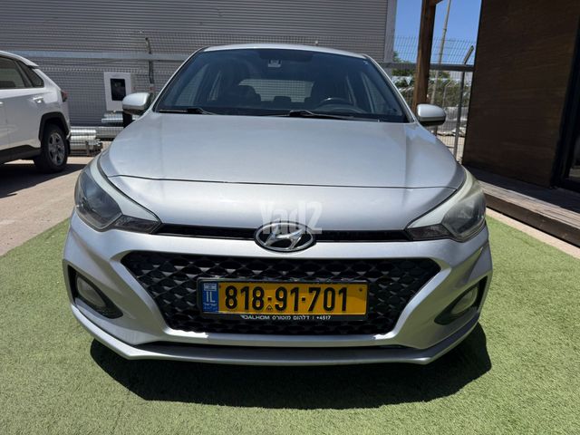 מודעת רכב יונדאי i20