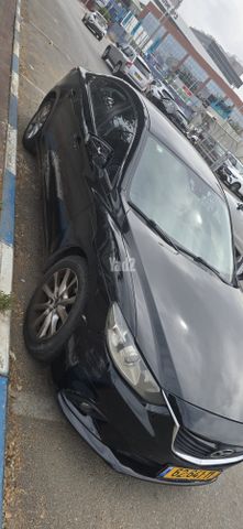 מודעת רכב מאזדה 6