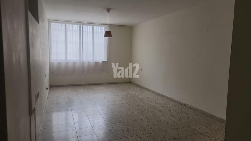 תל אביב 14