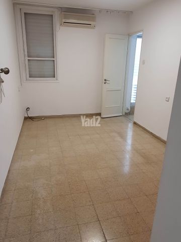 יואב 18