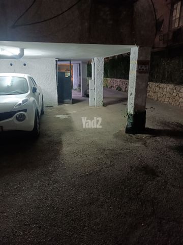 בית וגן 12