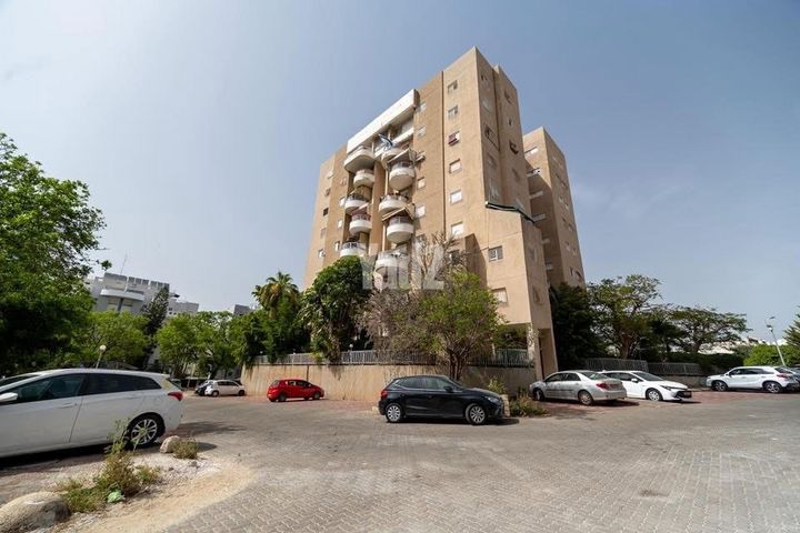מודעת נכס, הוברמן, שיכון מפ"ם, פתח תקווה