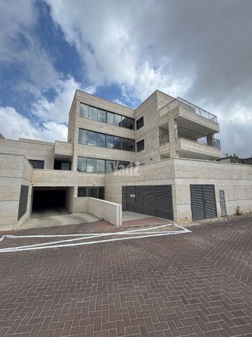 מעוז ציון ב'