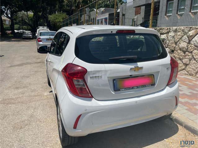 מודעת רכב שברולט ספארק
