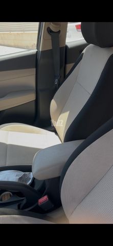 מודעת רכב יונדאי אקסנט i25