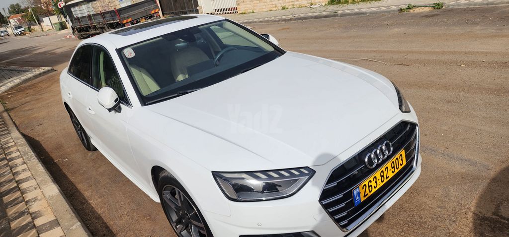 מודעת רכב אאודי A4