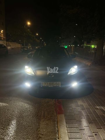 מודעת רכב מאזדה 3