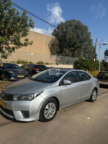 מודעת רכב טויוטה קורולה