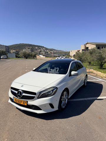 מודעת רכב מרצדס-בנץ A-class