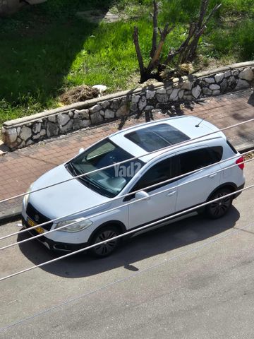 מודעת רכב סוזוקי קרוסאובר