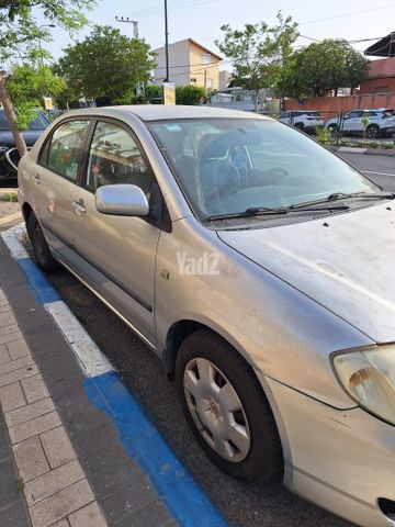 מודעת רכב טויוטה קורולה