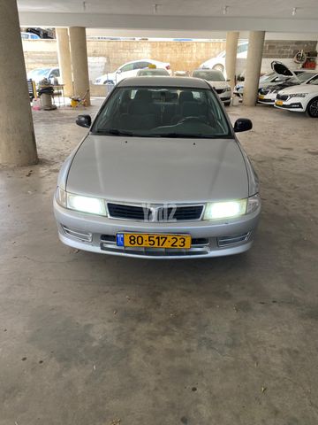 מודעת רכב מיצובישי לנסר