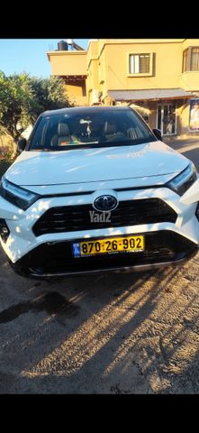 מודעת רכב טויוטה RAV4