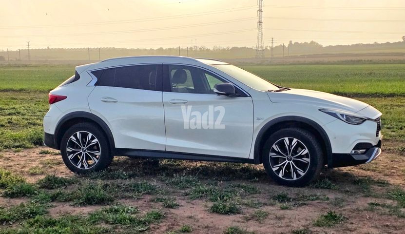 מודעת רכב אינפיניטי QX30