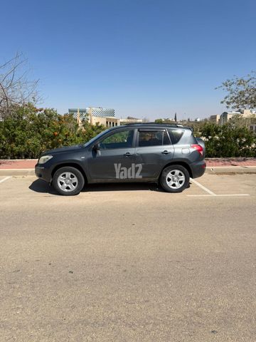 מודעת רכב טויוטה RAV4