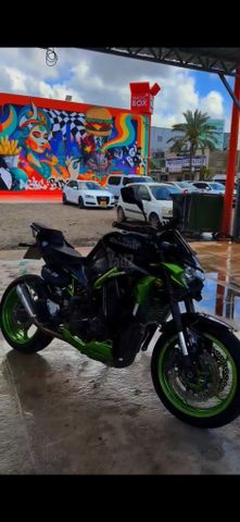 מודעת רכב קאוואסאקי Z900