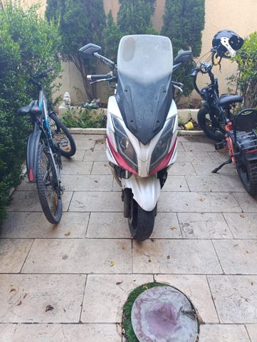 מודעת רכב קימקו G-דינק 250