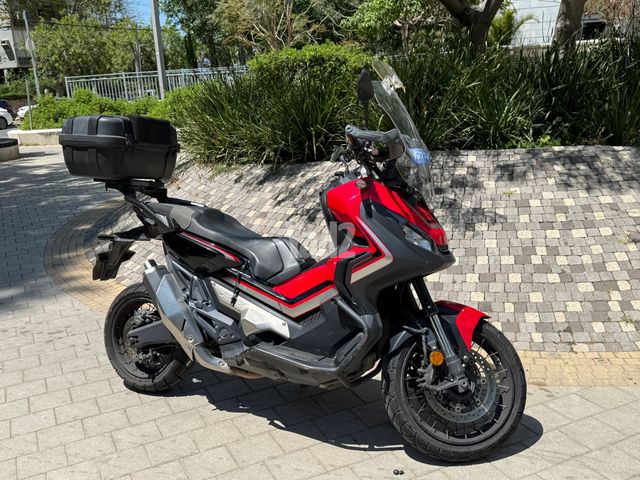 מודעת רכב הונדה X-ADV750