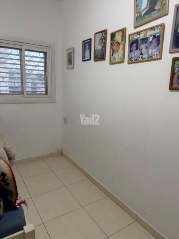 העמק 32