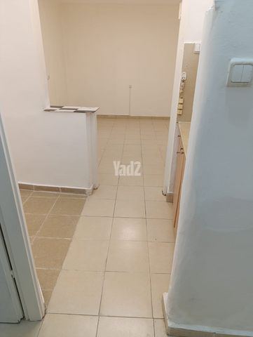 חיסין 4