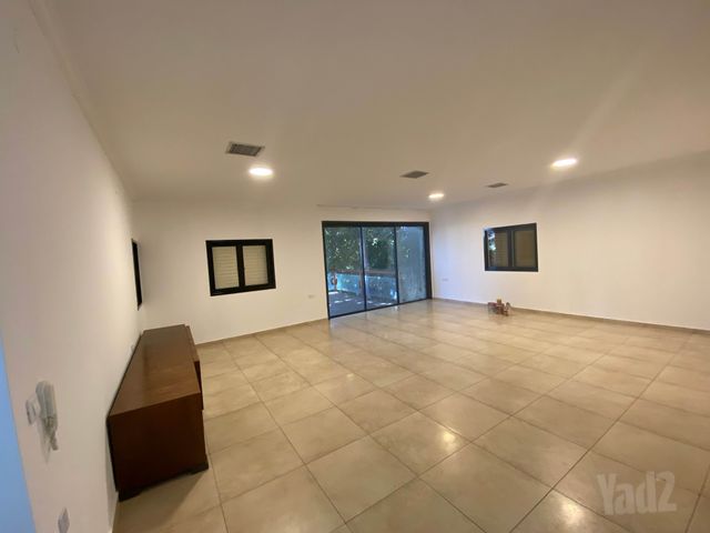 Rehovot, Israel 7