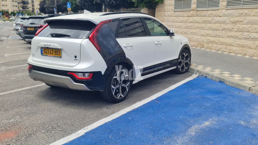 מודעת רכב קיה נירו