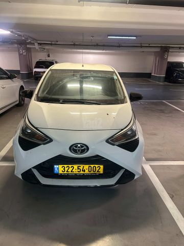 מודעת רכב טויוטה אייגו
