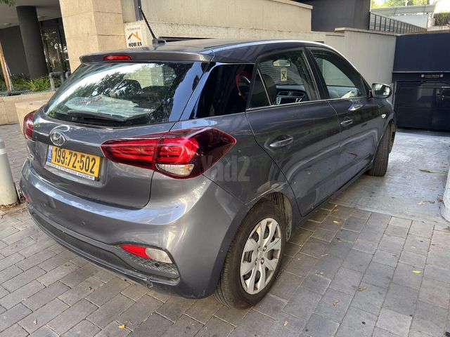 מודעת רכב יונדאי i20