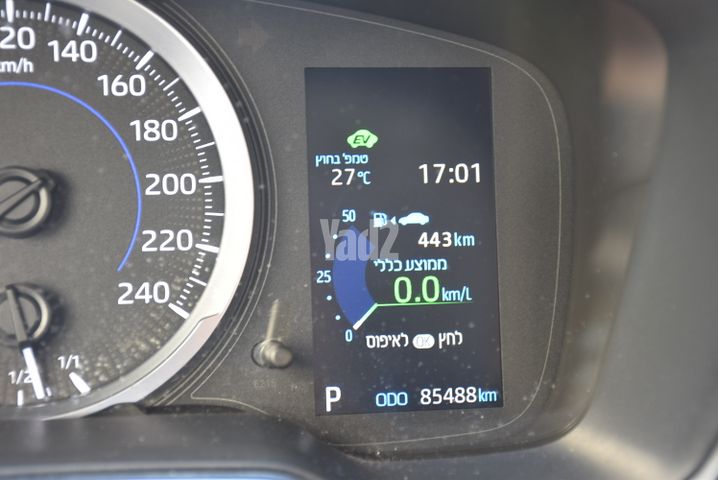 מודעת רכב טויוטה קורולה