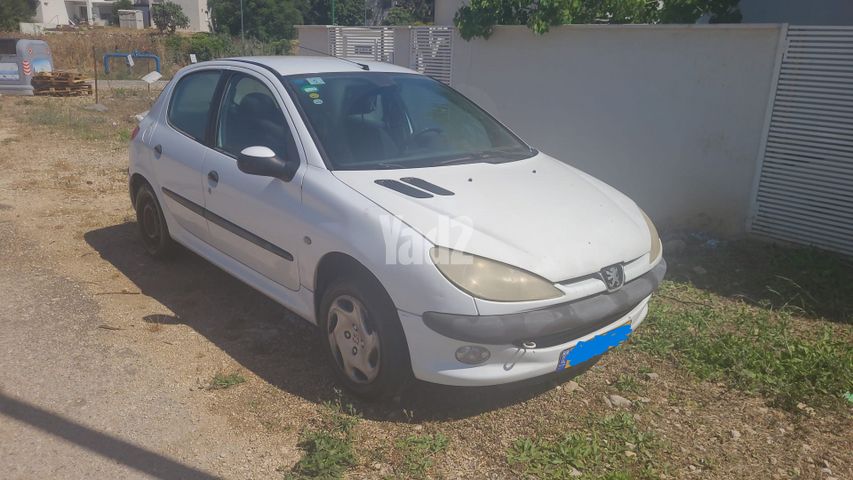 מודעת רכב פיג'ו 206