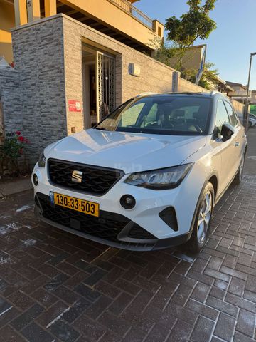 מודעת רכב סיאט ארונה