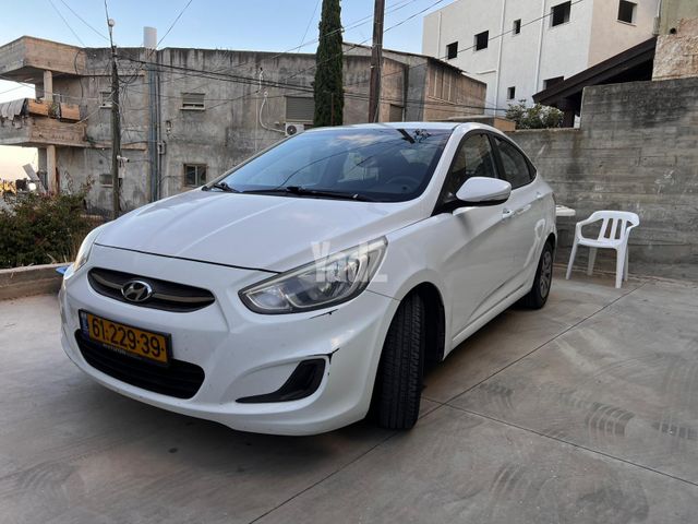 מודעת רכב יונדאי אקסנט i25