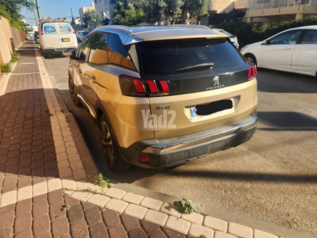 מודעת רכב פיג'ו 3008