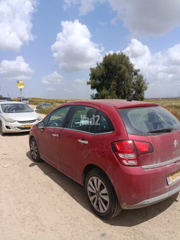 מודעת רכב סיטרואן C3