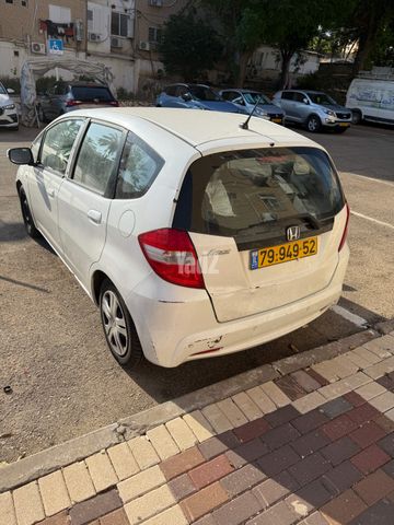 מודעת רכב הונדה ג'אז