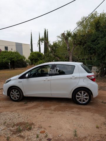 מודעת רכב טויוטה יאריס