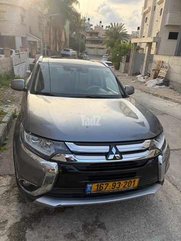 מודעת רכב מיצובישי אאוטלנדר