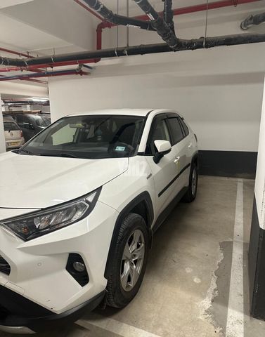 מודעת רכב טויוטה RAV4