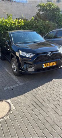 מודעת רכב טויוטה RAV4