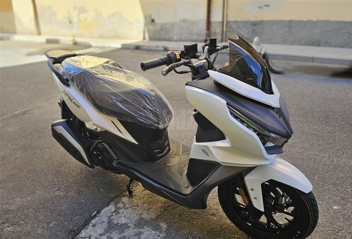 מודעת רכב סאן יאנג Jet 14 EVO