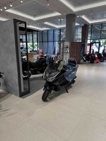 מודעת רכב הונדה פורזה 350