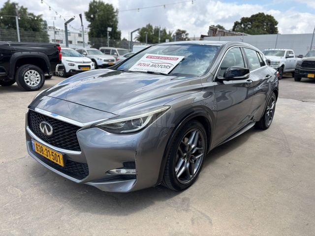 מודעת רכב אינפיניטי Q30