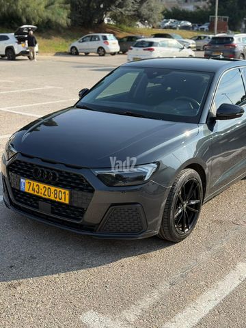 מודעת רכב אאודי A1