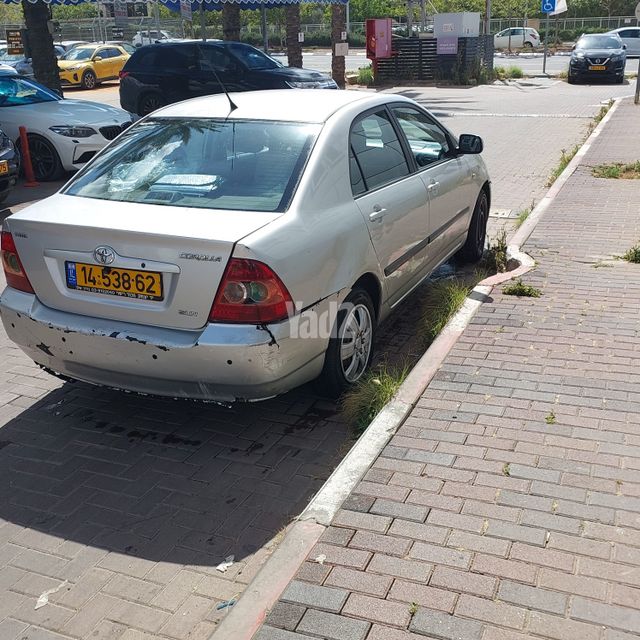 מודעת רכב טויוטה קורולה