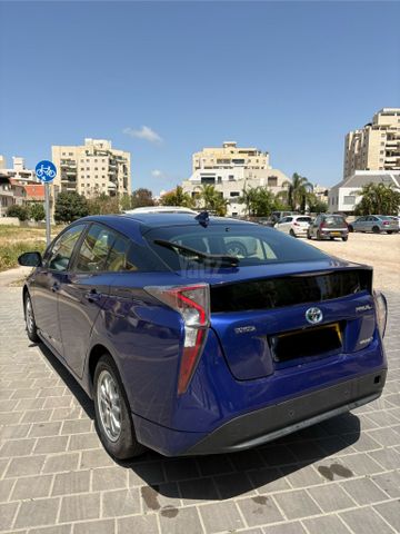 מודעת רכב טויוטה פריוס