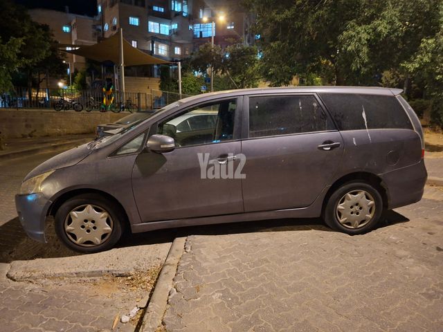 מודעת רכב מיצובישי גרנדיס